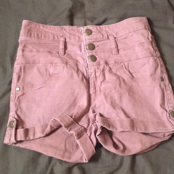 refuge Pants - Pink jean refuge shorts 15$